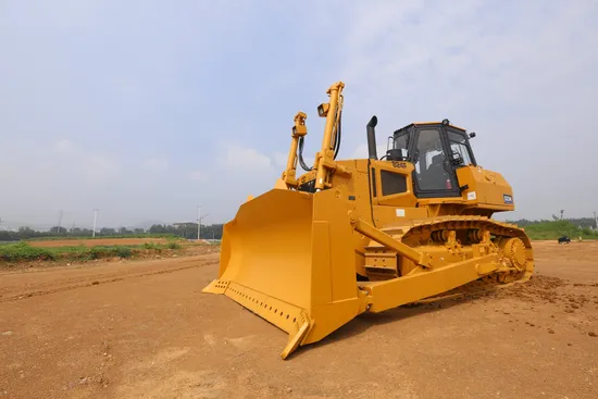 SEM824F 26-Ton Hydrostatic Crawler Bulldozer with Configurable Blade and Track Options